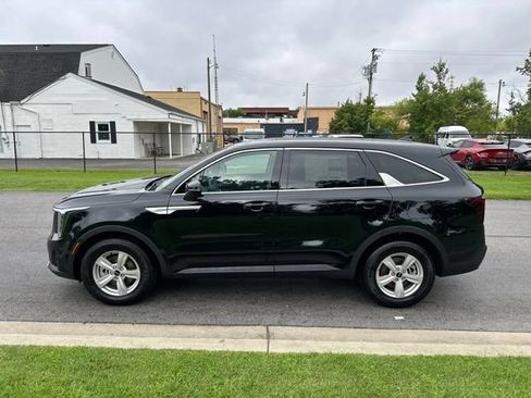 New 2026 Kia Sorento LX FWD image 28