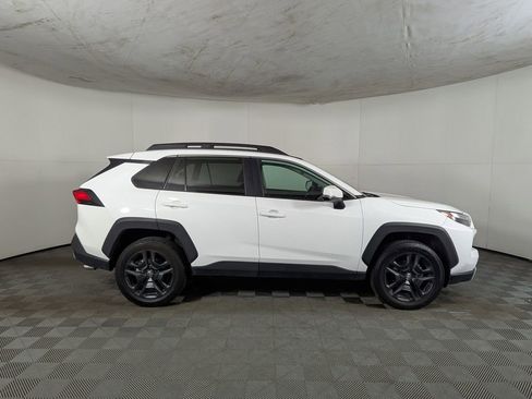 Used 2024 Toyota RAV4 Adventure image 6