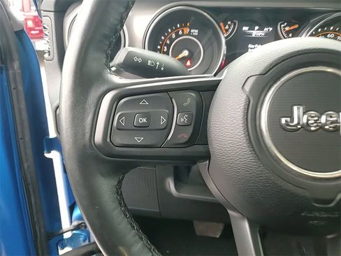 Used 2022 Jeep Wrangler Unlimited Sport image 15