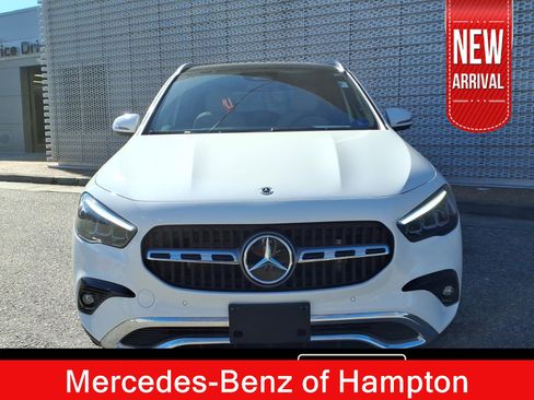 Certified 2025 Mercedes-Benz GLA 250 4MATIC image 2