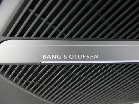 Used 2025 Audi Q5 2.0T Premium Plus image 12