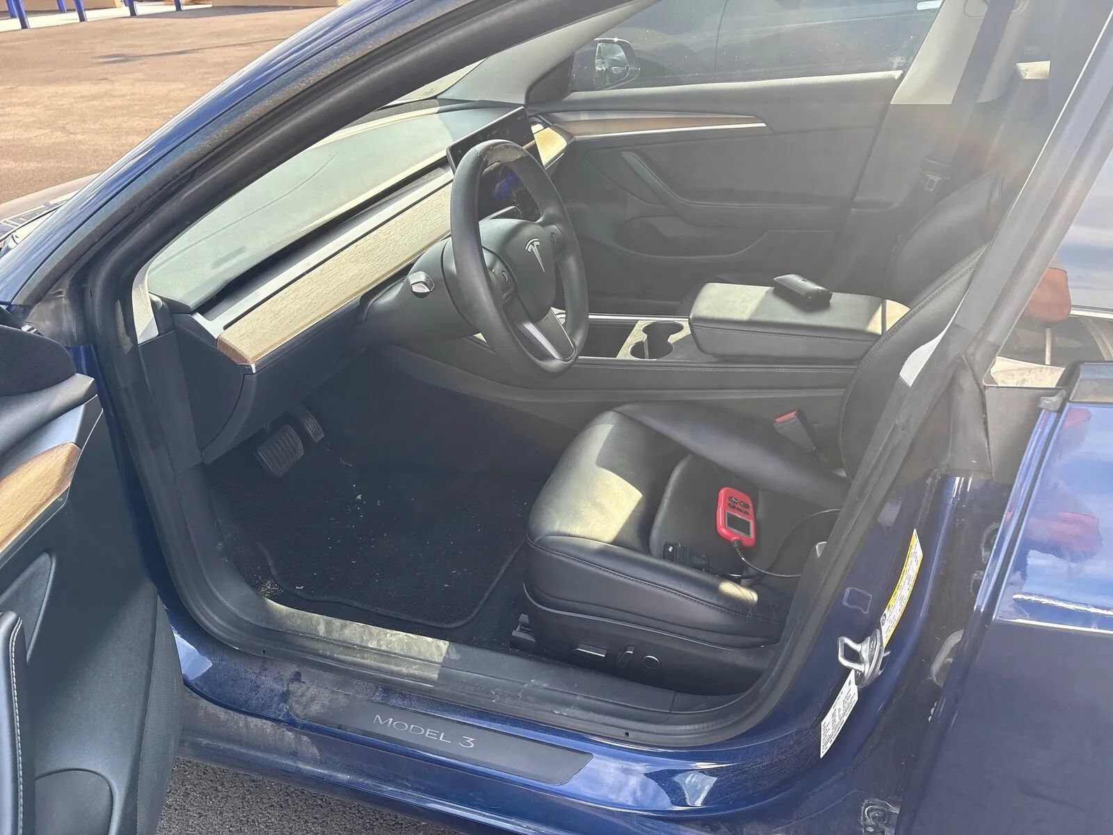 Used 2022 Tesla Model 3 RWD image 4