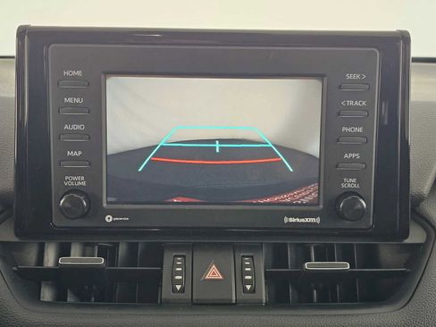 Used 2022 Toyota RAV4 XLE Premium image 26