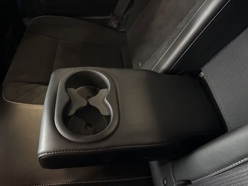 Used 2022 Dodge Challenger SRT Hellcat RWD image 19