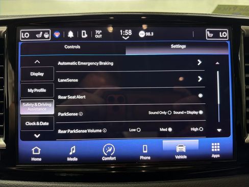 Used 2023 Chrysler Pacifica Touring-L FWD image 26