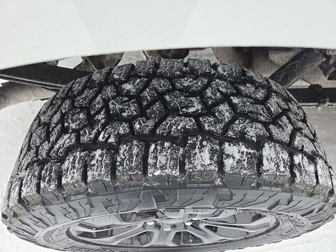 Used 2023 Ford F150 XLT w/ Equipment Group 302A High image 5