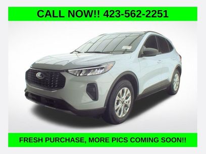 Used 2025 Ford Escape Active w/ Cold Weather Package