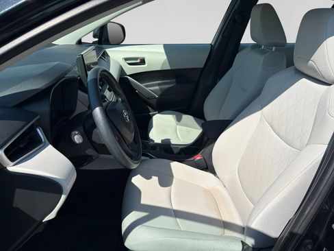 Used 2023 Toyota Corolla Cross L AWD/4WD image 20