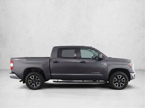 Certified 2018 Toyota Tundra SR5 w/ TRD Off Road Package AWD/4WD image 8