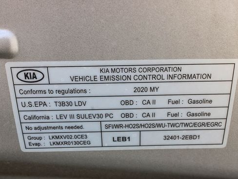 Used 2020 Kia Forte LXS FWD image 27