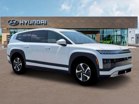 New 2026 Hyundai Ioniq 9 S image 10