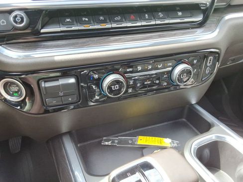 Certified 2024 Chevrolet Silverado 1500 LTZ w/ LTZ Premium Package image 35