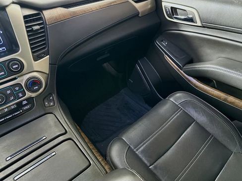 Used 2018 GMC Yukon Denali w/ Denali Ultimate Package image 25