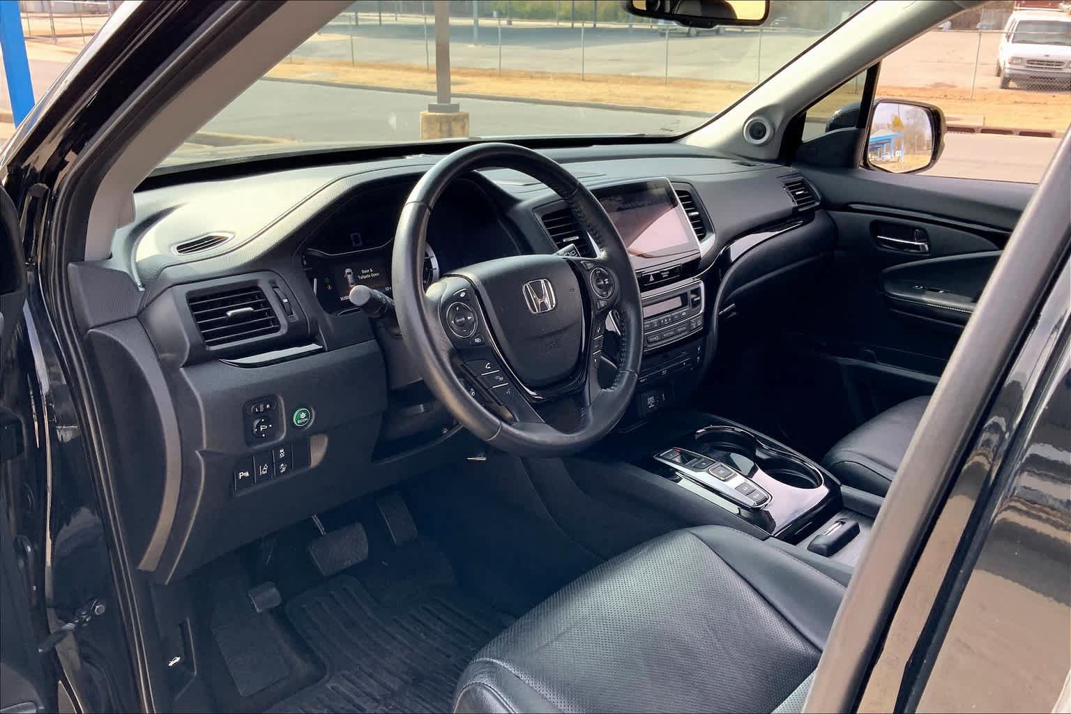 Used 2017 Honda Pilot Elite image 17