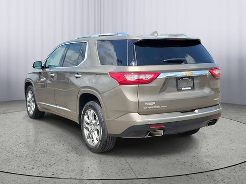 Used 2020 Chevrolet Traverse Premier w/ LPO, Floor Liner Package AWD/4WD image 4