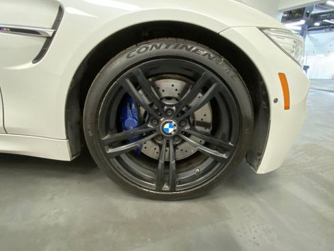 Used 2016 BMW M4 Convertible RWD image 26