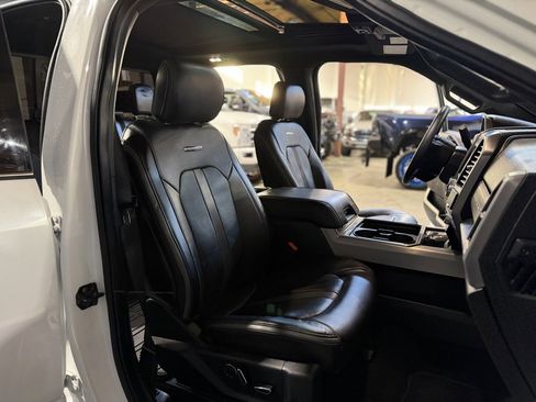 Used 2021 Ford F250 Platinum image 29