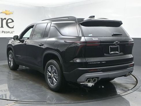 New 2026 Chevrolet Traverse LT image 15