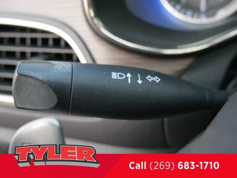 Used 2015 Chrysler 200 C w/ Navigation & Sound Group I FWD image 23