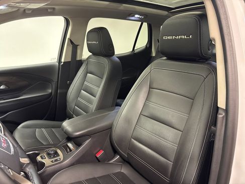 Used 2024 GMC Terrain Denali w/ Denali Premium Package AWD/4WD image 25