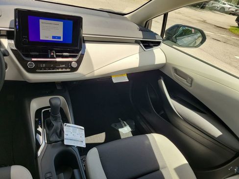 New 2026 Toyota Corolla LE w/ LE Premium Package FWD image 29