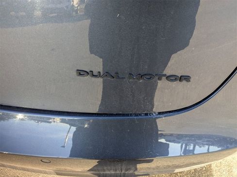 Used 2019 Tesla Model 3 Long Range image 9