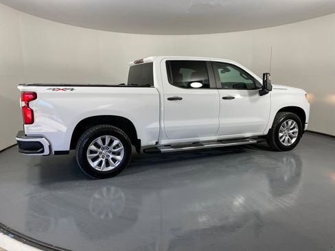 Used 2021 Chevrolet Silverado 1500 Custom w/ Custom Max Trailering Package image 6