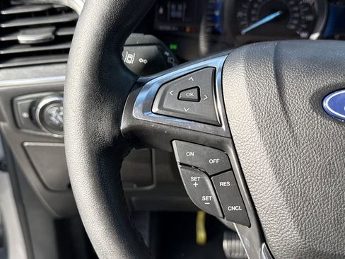 Used 2022 Ford Edge Titanium image 27