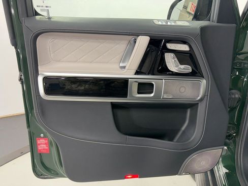 Used 2024 Mercedes-Benz G 550 image 6