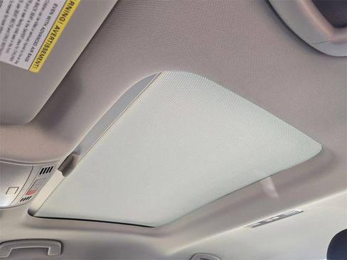 New 2026 Volkswagen Jetta SE image 19