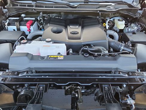 Used 2026 Toyota Tundra SR5 w/ SX Package RWD image 13