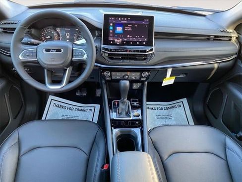 New 2026 Jeep Compass Limited image 25