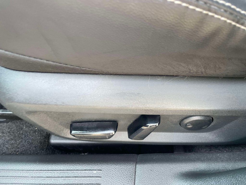 Used 2023 Nissan Rogue SL AWD/4WD image 21