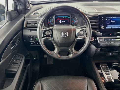 Used 2021 Honda Passport Touring image 16