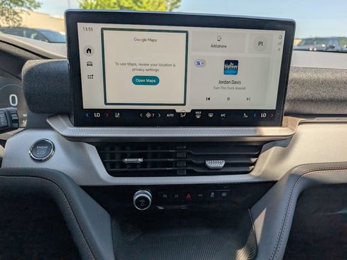 New 2026 Ford Explorer Active w/ Active Comfort Package RWD image 14