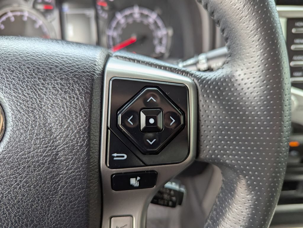 Used 2022 Toyota 4Runner Trail Special Edition AWD/4WD image 19