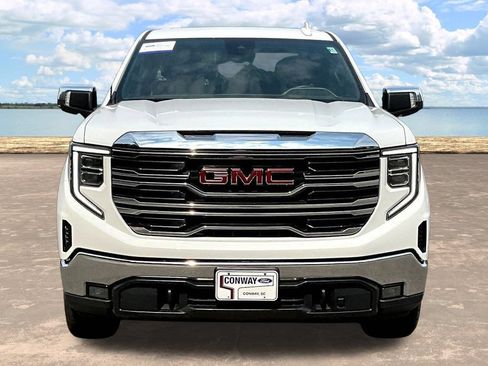 Used 2023 GMC Sierra 1500 SLT w/ SLT Premium Package AWD/4WD image 2