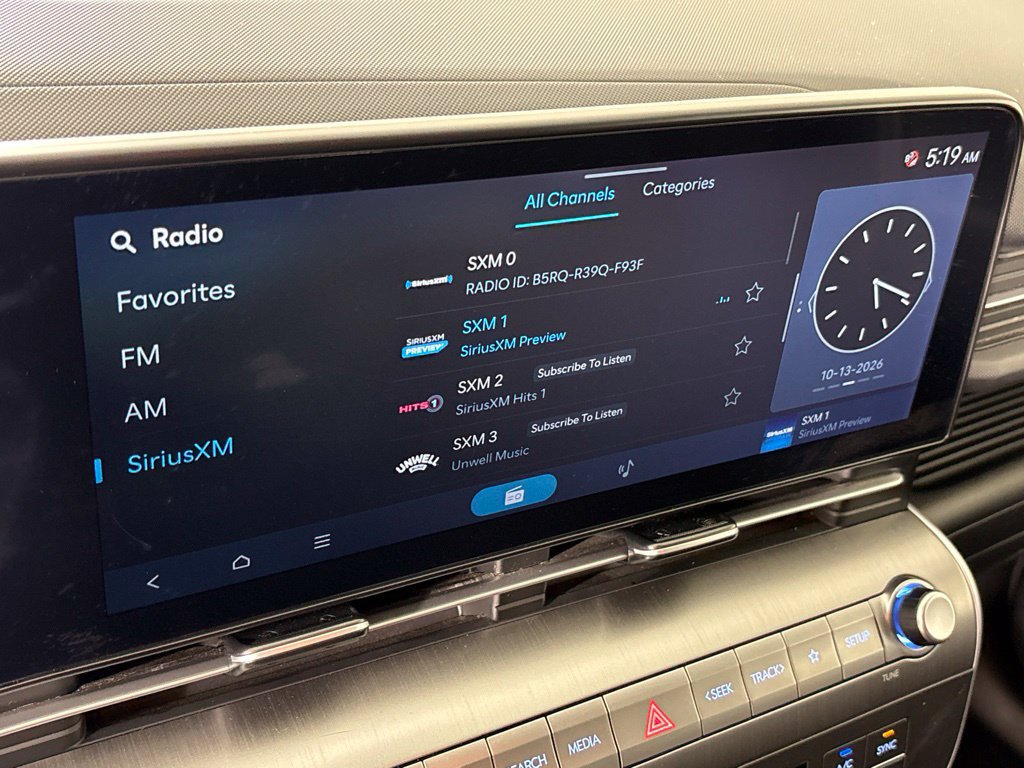 Used 2025 Hyundai Kona SEL FWD image 35
