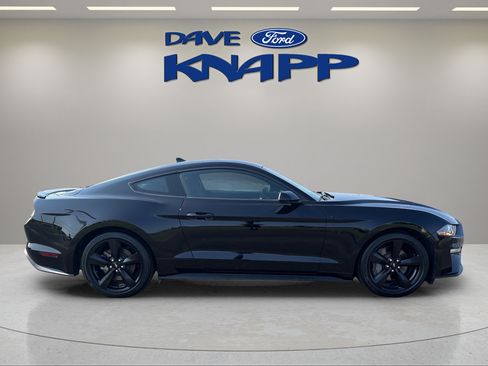 Used 2021 Ford Mustang GT w/ Black Accent Package RWD image 8