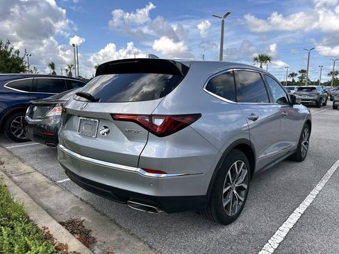 Used 2024 Acura MDX FWD w/ Technology Package image 4