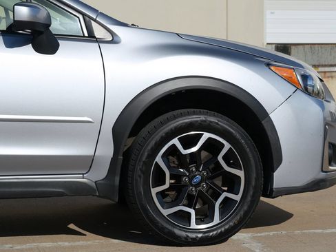 Used 2016 Subaru Crosstrek 2.0i Premium AWD/4WD image 29