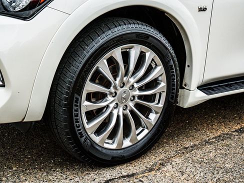 Used 2017 INFINITI QX80 4WD w/ Deluxe Technology Package image 13