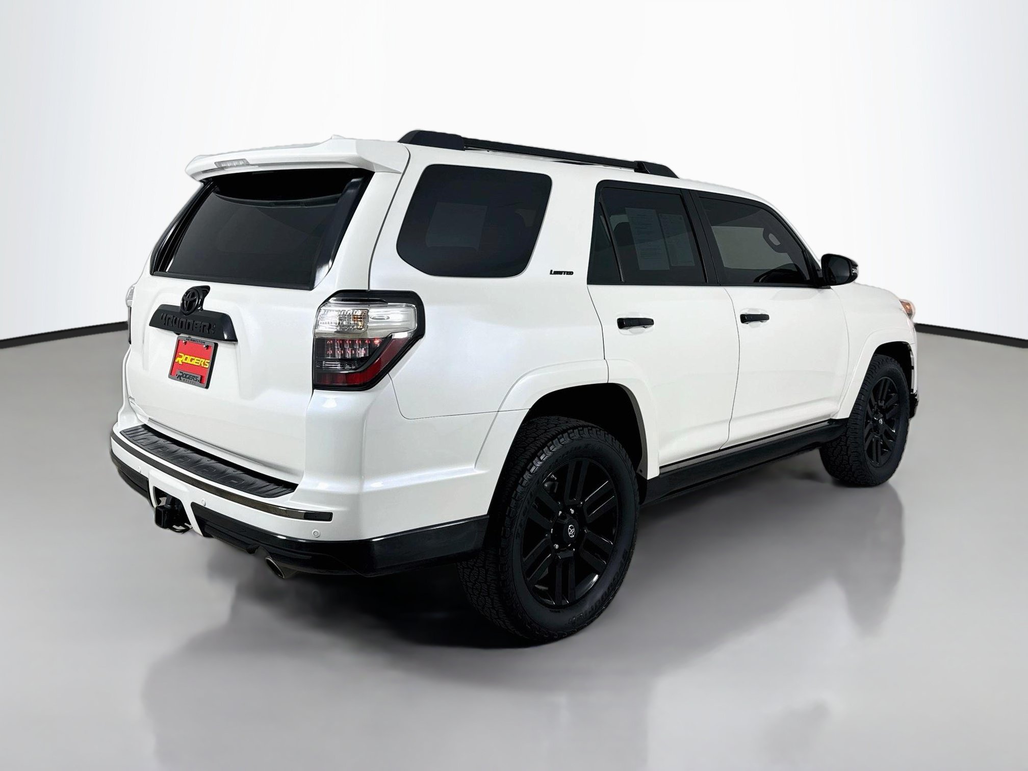 Certified 2019 Toyota 4Runner Limited AWD/4WD image 8