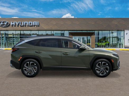 New 2026 Hyundai Tucson SEL Plus w/ Tow & Go Package FWD image 7