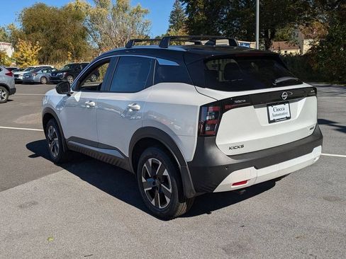New 2026 Nissan Kicks SV w/ SV Premium Package AWD/4WD image 27
