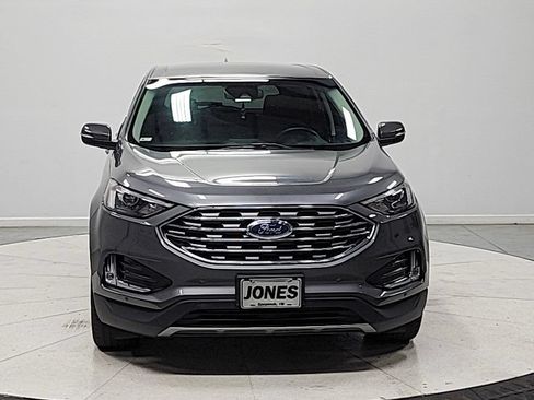 Used 2023 Ford Edge Titanium AWD/4WD image 2