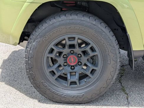 Used 2022 Toyota 4Runner TRD Pro AWD/4WD image 15