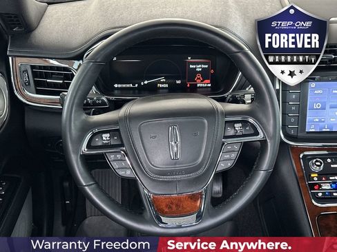 Used 2020 Lincoln Continental Reserve w/ Luxury Package AWD/4WD image 15