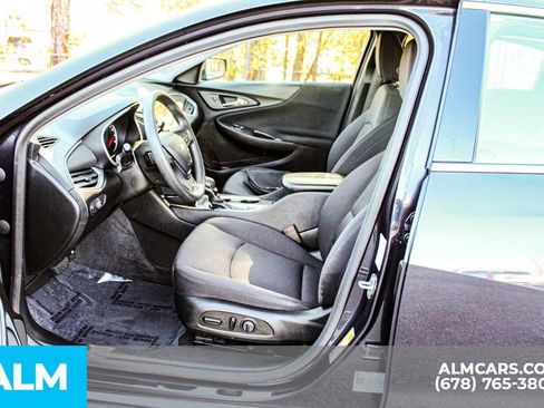 Used 2023 Chevrolet Malibu LT image 17