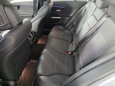 Used 2025 Mercedes-Benz C 300 Sedan image 14